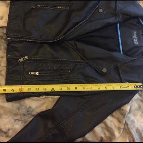 Cotton on faux motorcycle jacket - Picture 2 of 3